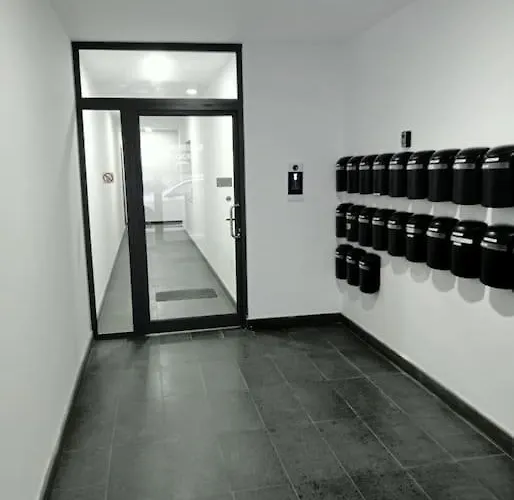 Salina Wharf, Block E, N.27 By Crysalex Апартаменты *